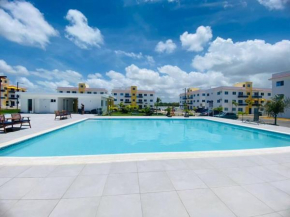 Residencial selene V, Family Modern Apartment w Pool & Near the beach